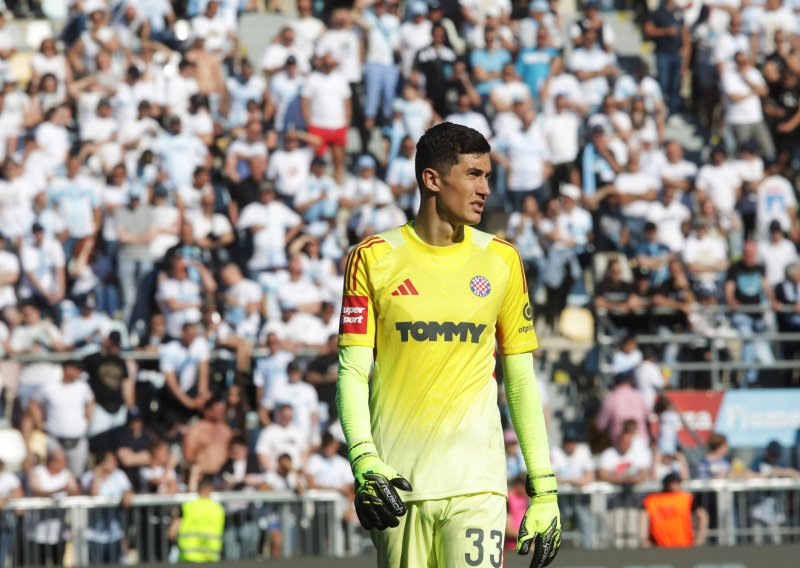 Toni Silić nagrađen za najbolju obranu sezone SHNL-a