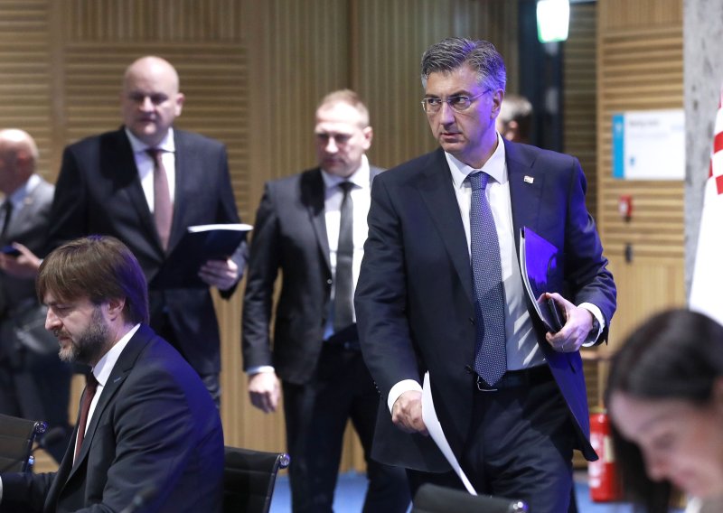 Vlada predstavila paket mjera protiv inflacije: Stiže novi porez, pogledajte prezentaciju