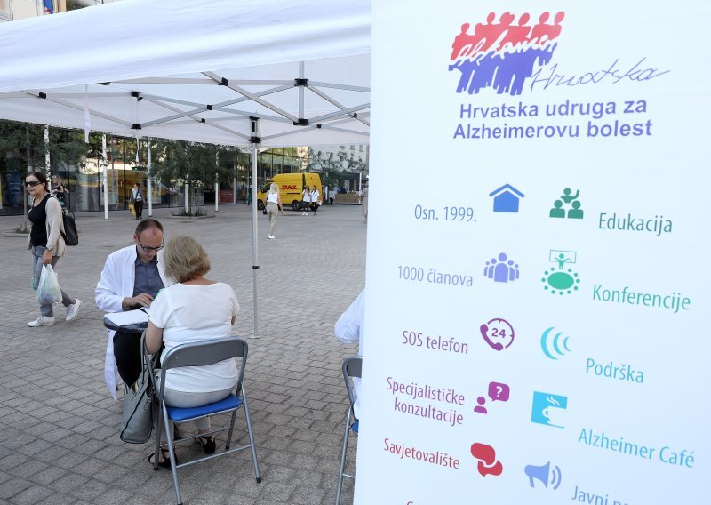 Krvni test otkriva znakove Alzheimera desetljećima prije simptoma