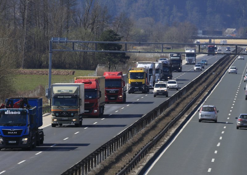 Stižu promjene za prijevoznike: Mijenjaju se pravila za odmor, praćenje opasnog tereta...