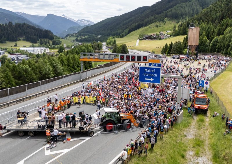 Kaos na jednoj od najvažnijih europskih ruta: Tisuće izašle na ulice
