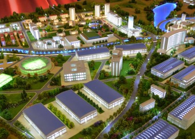 Novi kineski put prema Europi? Lukavi plan Pekinga zaobilazi carine i otvara prolaz moćnoj industriji
