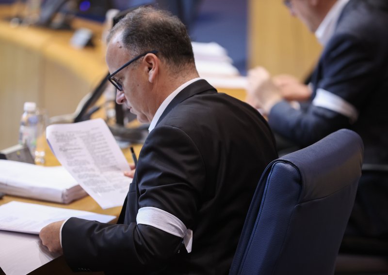 Obilježen Dan bijelih traka: Prošle su 34 godine od strašnog zločina u Prijedoru