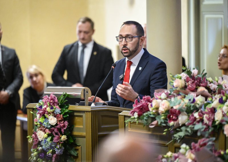 Ups! Iz Grada brzo reagirali na grešku: 'Auti sada idu u pravom smjeru'