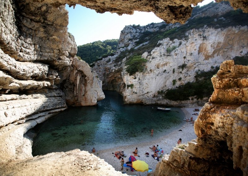 Je li ovo najljepša plaža na Jadranu?