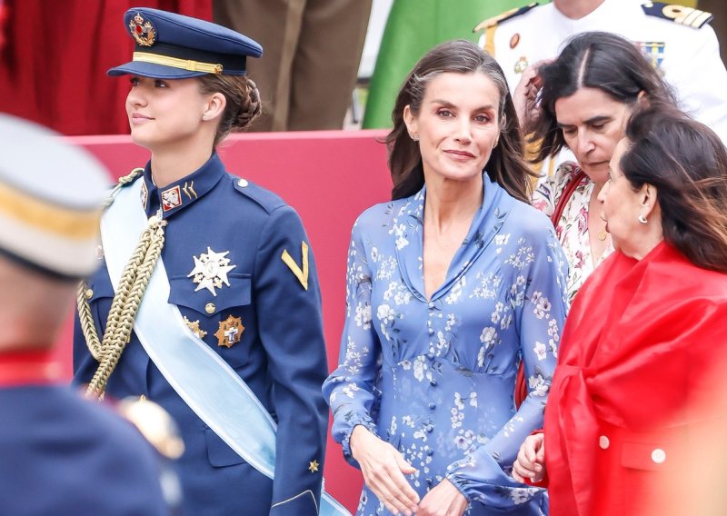 Zaboravljena haljina ponovno je hit, a kraljica Letizia zna kako je nositi