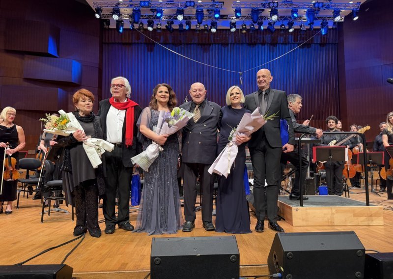 Glazbene legende uz pratnju Zagrebačke filharmonije oživjele duh stare zagrebačke šansone