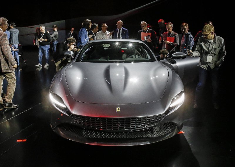 Za Ferrari nemaju novca, ali zahvaljujući ovom modelu ipak ga mogu voziti