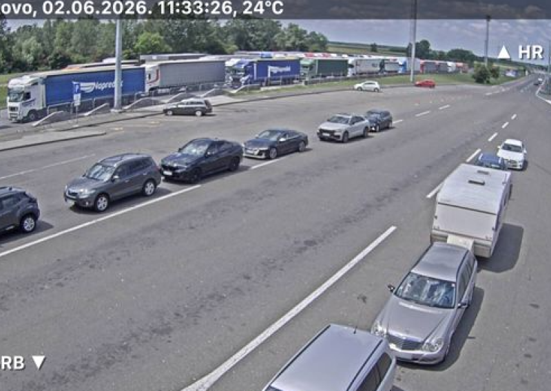 Strašne gužve na granici Hrvatske i Srbije, kamioni čekaju satima