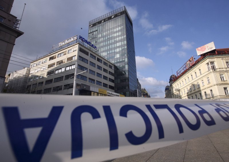 Ubio se skokom sa zgrade u strogom centru Zagreba