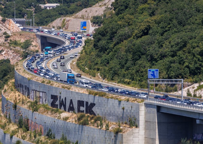 HAC poslao upozorenje uoči Tijelova: Evo gdje se očekuju najveći zastoji u prometu
