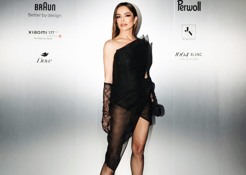 Severina je svojim zavodljivim stajlingom bacila sve u drugi plan
