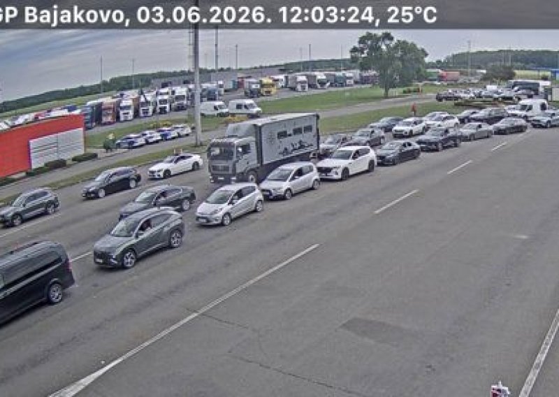 Kilometarske kolone na ulazu u Hrvatsku, kamioni čekaju danima: Stojimo na mjestu 35 sati