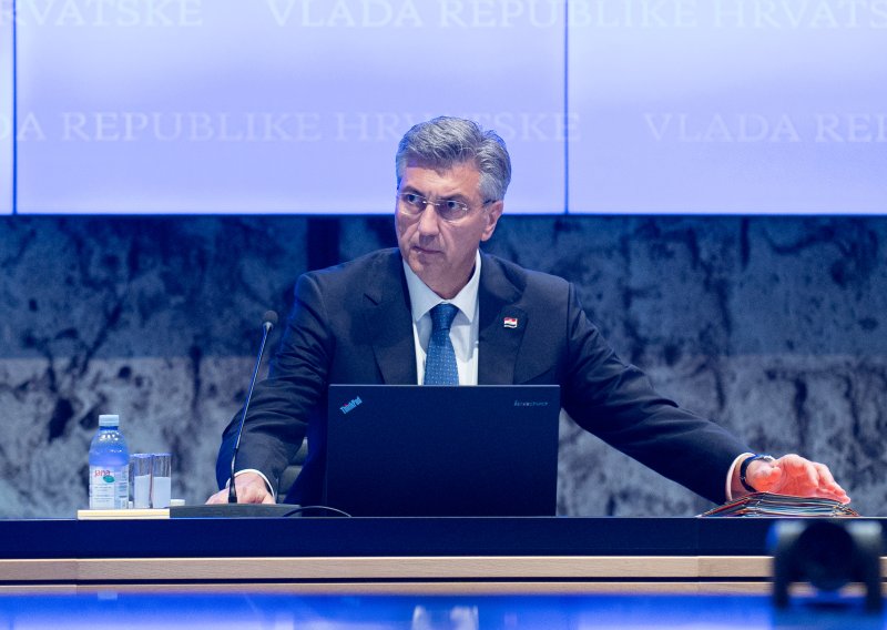 Vlada odobrila više od 53 milijuna eura HŽPP-u za ulaganje u baterijske vlakove