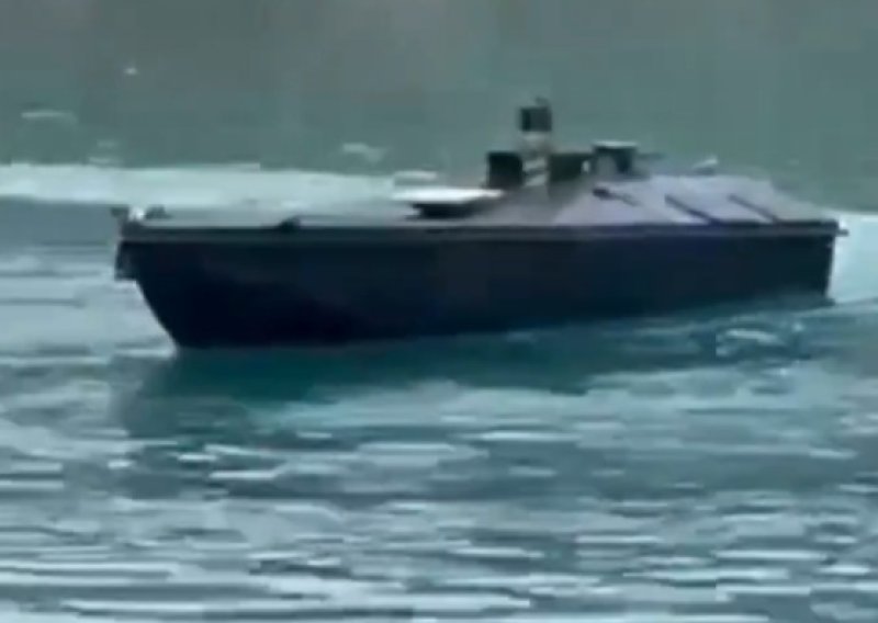Grci poludjeli na Ukrajince: 'Što vaš dron sa 100 kg eksploziva radi pored naših plaža?!'