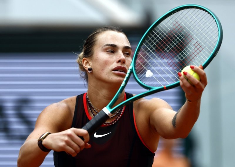 Nova senzacija na Roland Garrosu! Sabalenka nakon šokantnog preokreta ispala već u četvrtfinalu