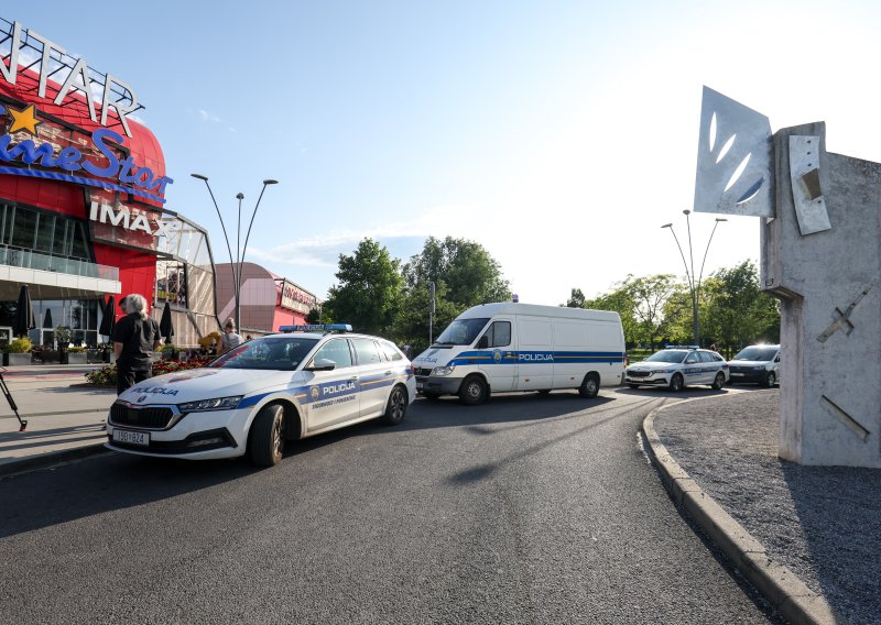 Dojava o bombi u zagrebačkim trgovačkim centrima: Svi su evakuirani