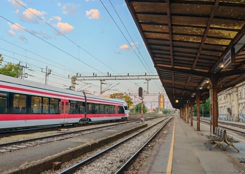 HŽ Infrastruktura zadovoljna: Prepolovljen broj nesreća na pružnim prijelazima