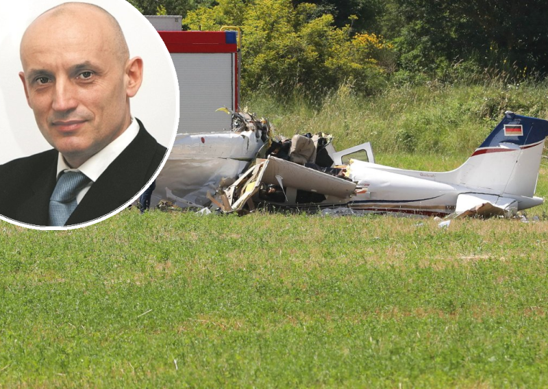 Pali avion napravio spiralu? Javio se stručnjak: 'Ako se navodi pokažu točnima...'