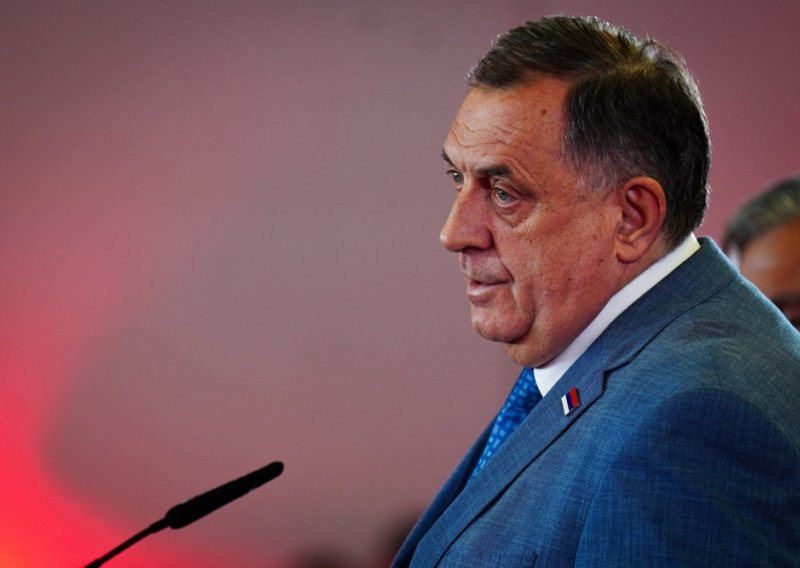 EU poziva na dogovor oko OHR-a: Bećirović uz Francuze, a Dodik uz Amerikance