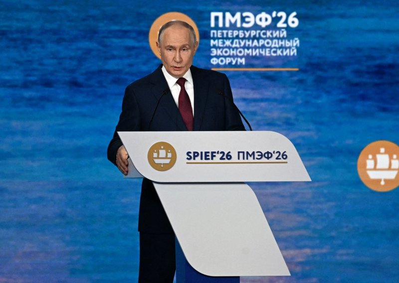 Putin otkrio hoće li se sastati sa Zelenskim