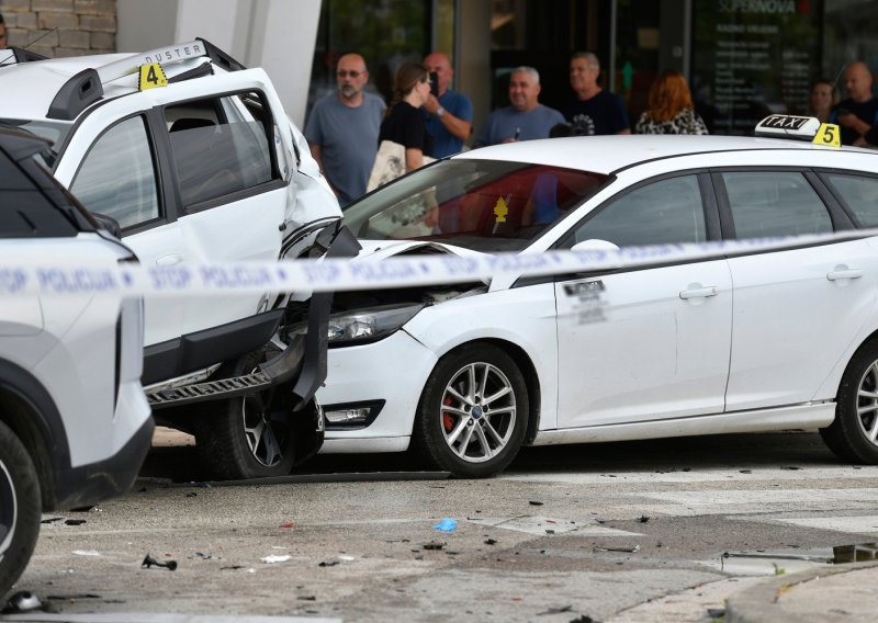 Lančani sudar na parkiralištu u Zadru: Tri osobe odvezene u bolnicu