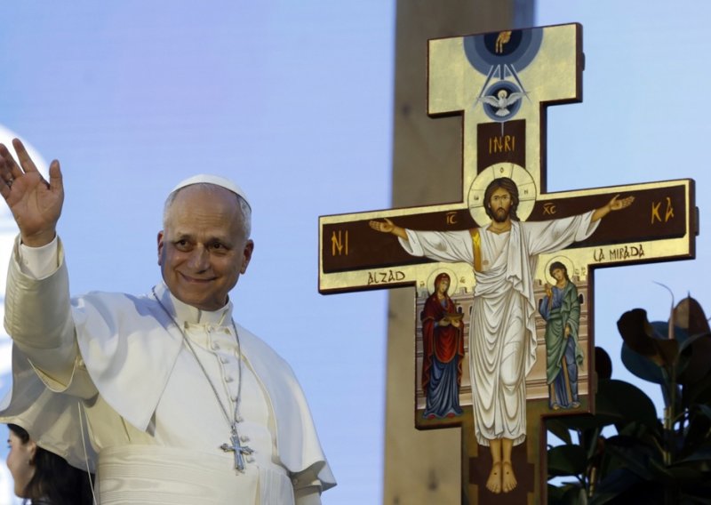 Papa Lav u španjolskom parlamentu: Svijet je u dubokoj krizi