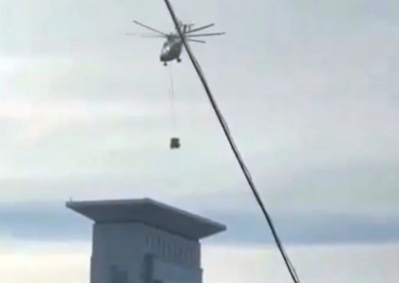 Rusi su u panici: Na krovove nebodera postavljaju protuzračnu obranu, pogledajte video