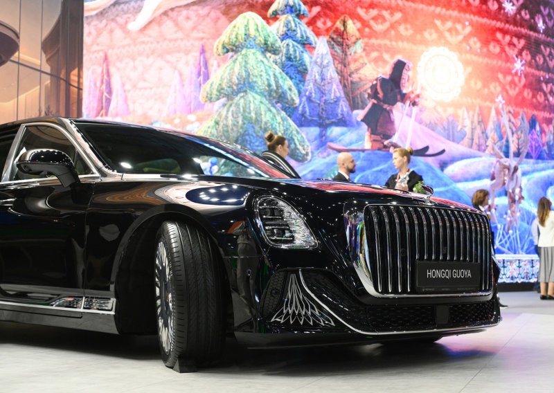 U prodaju krenuo najskuplji kineski automobil. Stoji 450.000 dolara i izgleda nestvarno