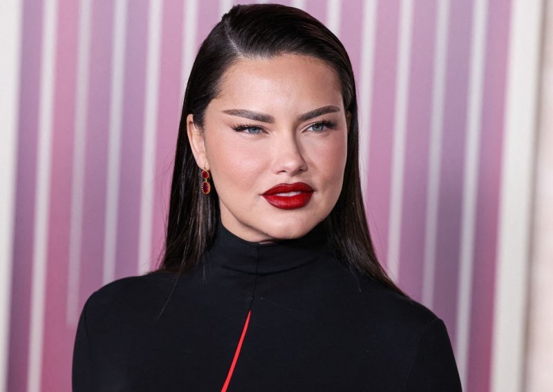 Jedva smo ih prepoznali: Što se dogodilo s licima najpoznatijih supermodela?