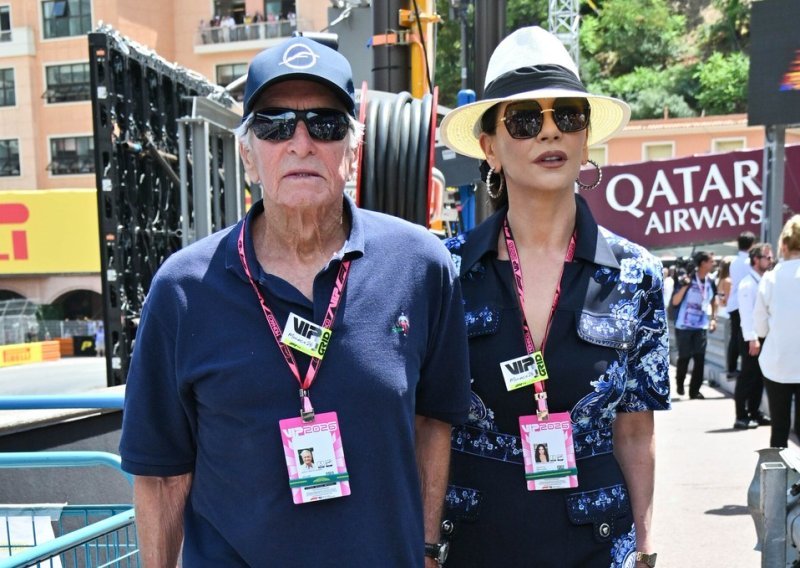 Michael Douglas i Catherine Zeta-Jones privukli pažnju na F1 u Monaku
