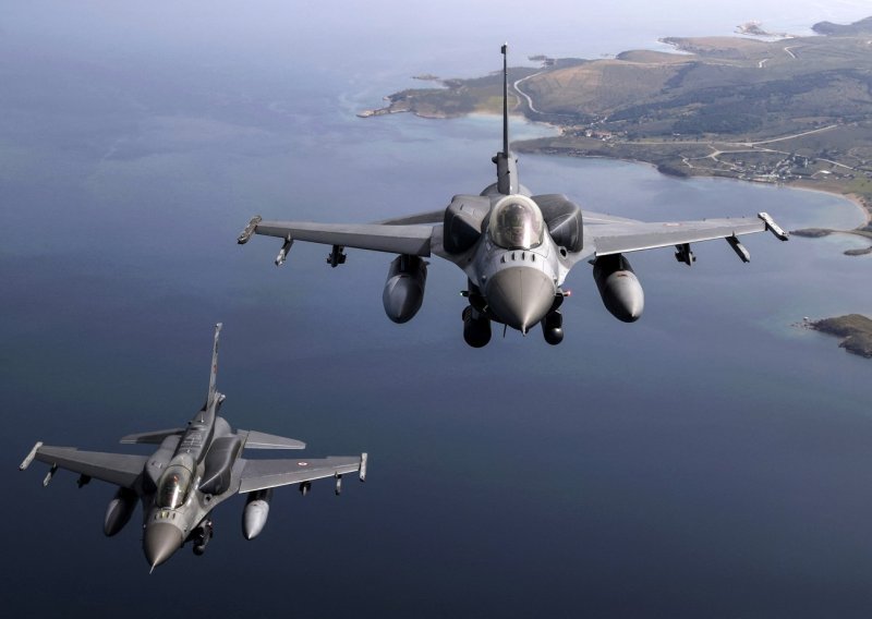 Diplomatski incident na nebu: Turski F-16 ometali zrakoplove europskih ministara, Cipar kipti od bijesa