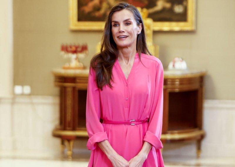 Odbacila štikle: Kraljica Letizia ne izlazi iz omiljene ljetne obuće