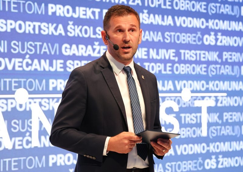 Šuta slavi prvu godinu mandata, odgovorio i na neugodno pitanje: 'Izmjene GUP-a usvajamo ovog ljeta'