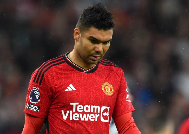 Manchester United otpisao legendarnog Brazilca: 'Slobodan je potražiti novi klub'