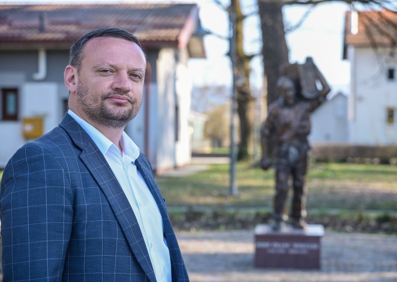 Od afere 'Kaj bi štel biti?' do USKOK-ove istrage: Tko je Viktor Šimunić?