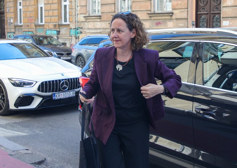 Nina Obuljen Koržinek donijela gotovo milijun eura knjižnicama u Rijeci i Pazinu