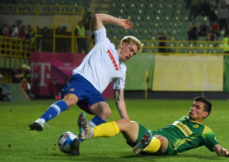 Potvrđeno: Mladi hajdukovac potpisao za Kustošiju