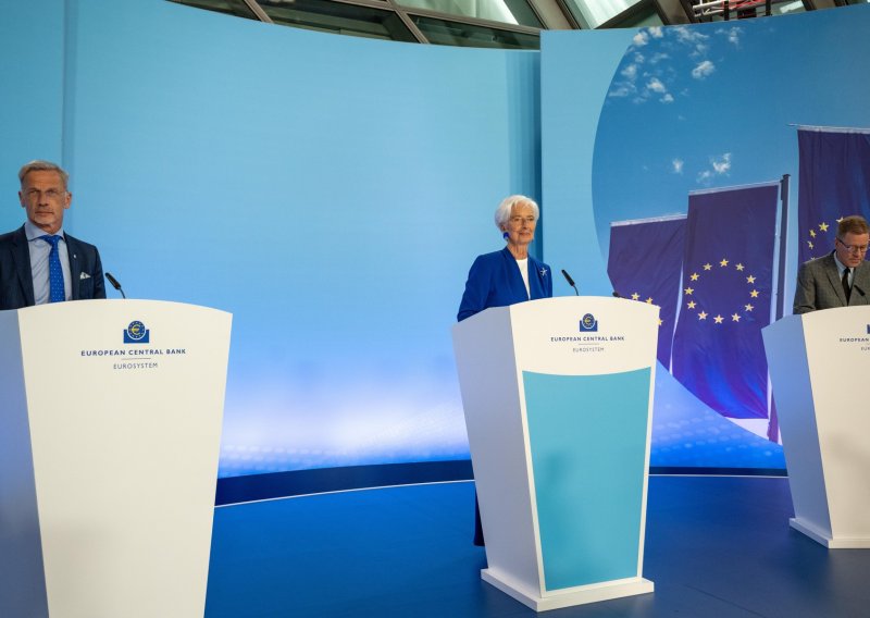 Vujčić uz Lagarde na prvoj konferenciji za medije ECB‑a nakon podizanja kamata