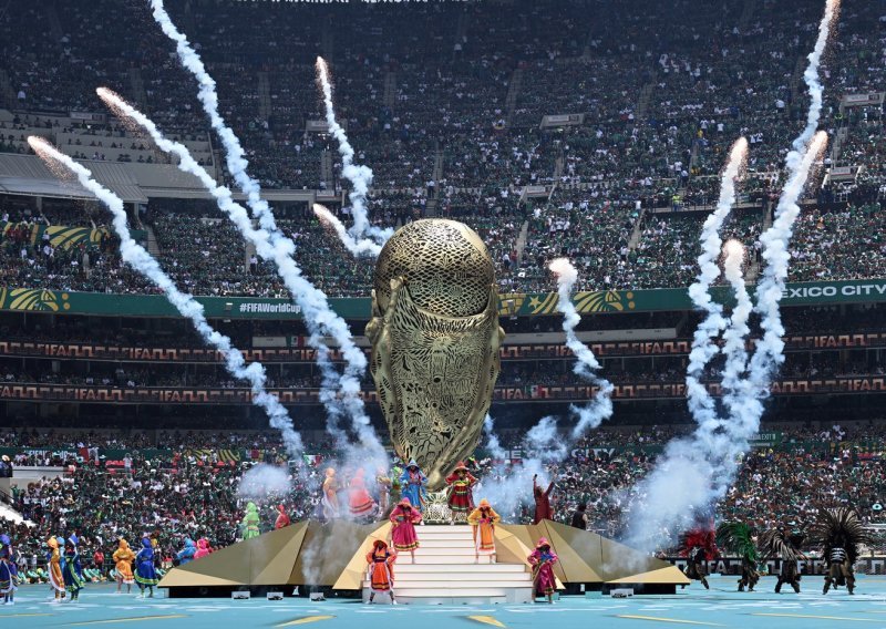 Pogledajte fantastične scene s otvaranja Svjetskog prvenstva: Shakira izazvala najveće oduševljenje
