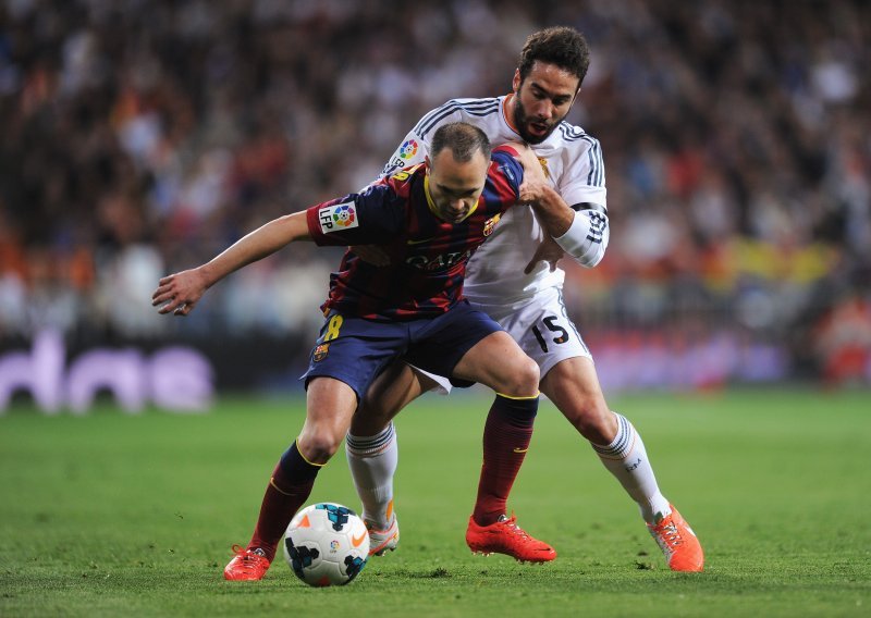 Barcelona u šoku, Real drastično oslabljen