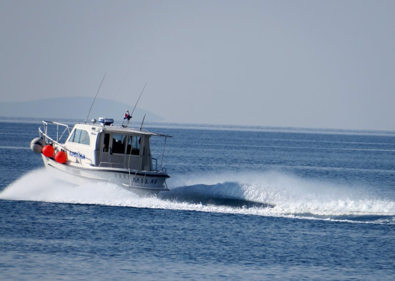 Uspješno okončana potraga za nestalim nautičarem kod otoka Iža