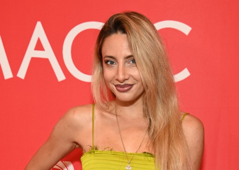 Splitska glumica iz Netflixovih hit serija na premijeri u Zagrebu: Klara Mucci ukrala pažnju