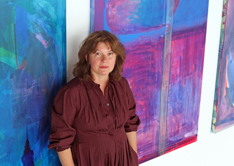 Galerija Spirit of Art predstavila novu izložbu: Što se krije 'Iza oka' slikarice Koraljke Kovač?