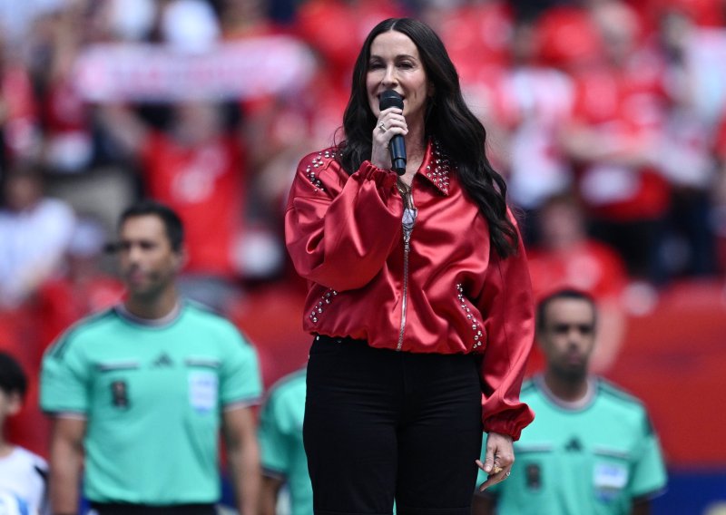 Alanis Morissette ukrala show prije povijesne utakmice Kanade i Bosne i Hercegovine