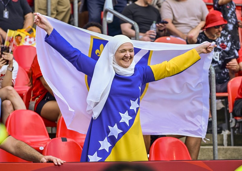 Svijet je poludio za pjesmom navijača BiH; o njoj se priča više nego o utakmici