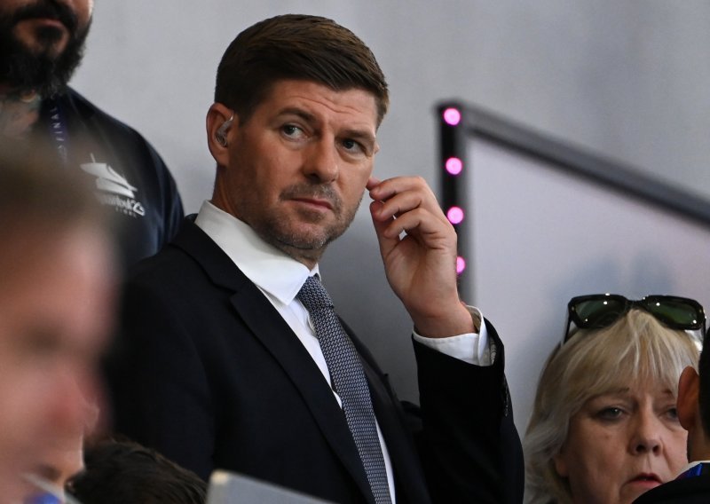 Steven Gerrard odabrao postavu Engleske za Hrvatsku