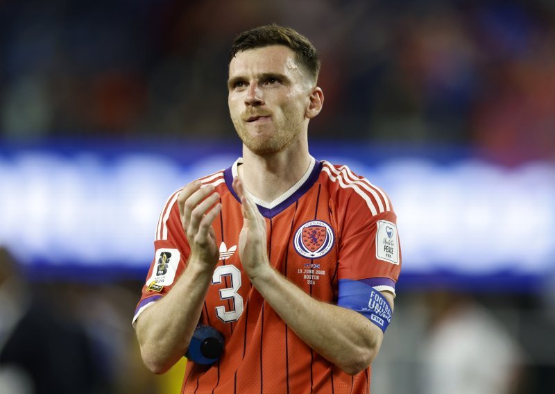 Škotski kapetan majstorski prevario nova FIFA-ina pravila, fanovi oduševljeni