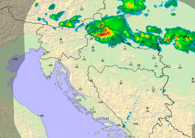 Stiglo nevrijeme s tučom, DHMZ podigao razinu upozorenja za jednu regiju
