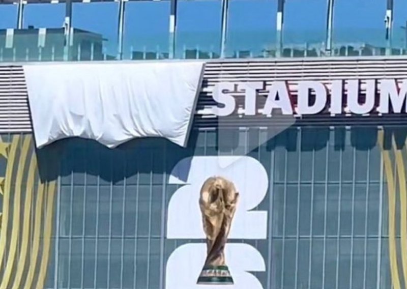 FIFA im je zabranila logo na stadionu, a onda su marketinški stručnjaci povukli genijalan potez